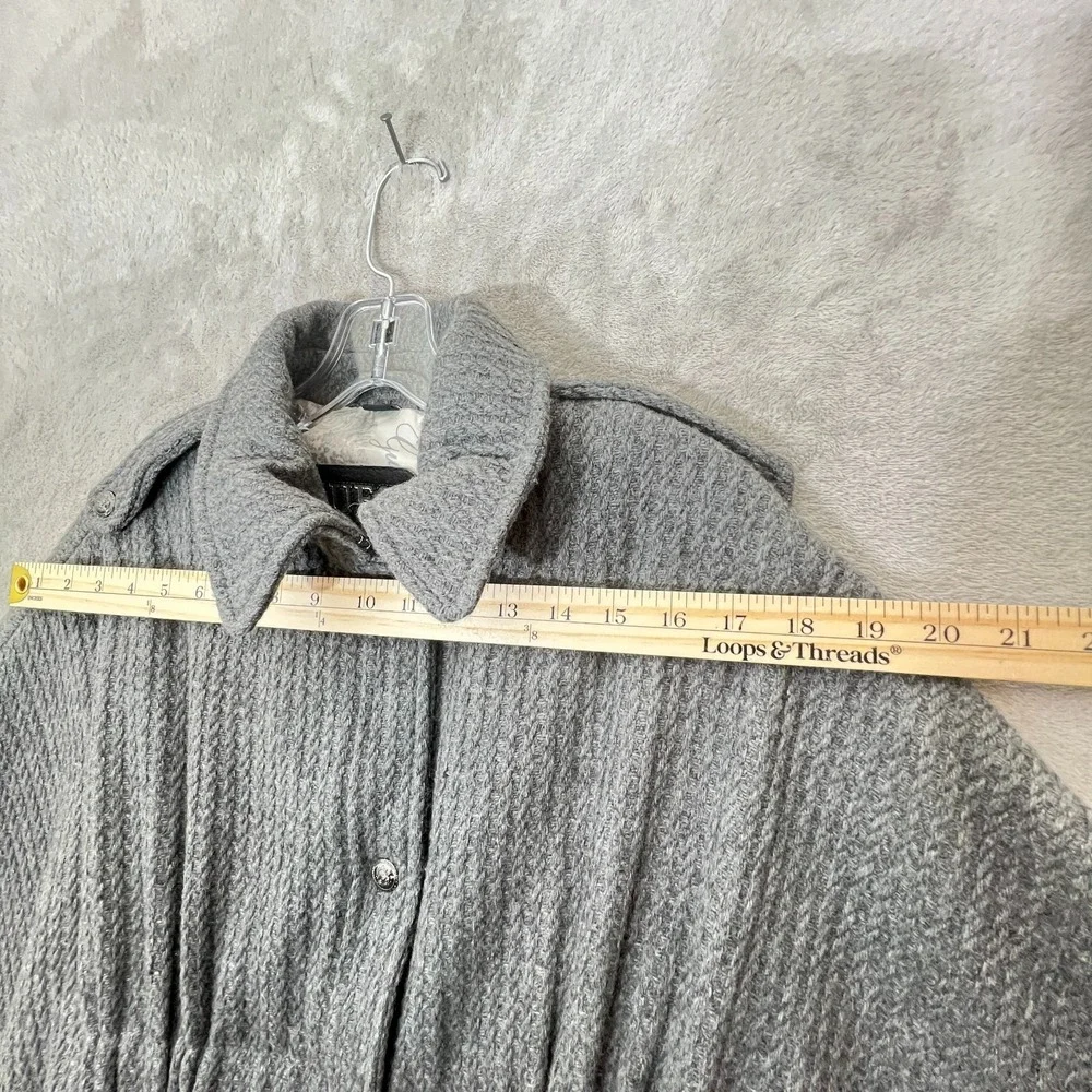 Guess Gray Wool Blend Cape Coat Poncho Batwing Sleeve Button Front Hidden Zipper